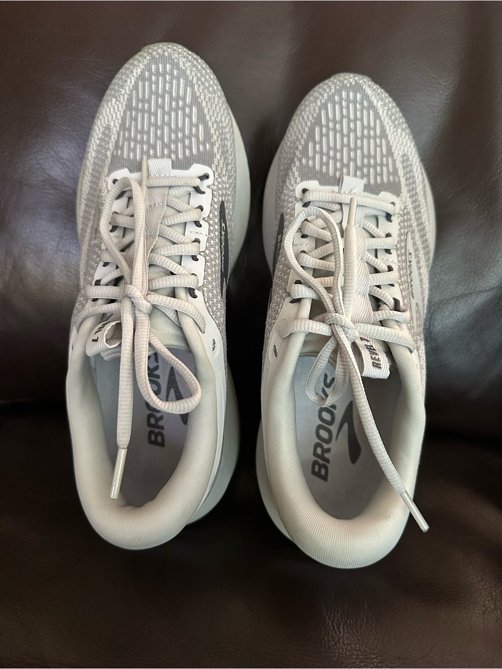 Revel 7 Brooks Womens Light Gray Athletic Running Shoes